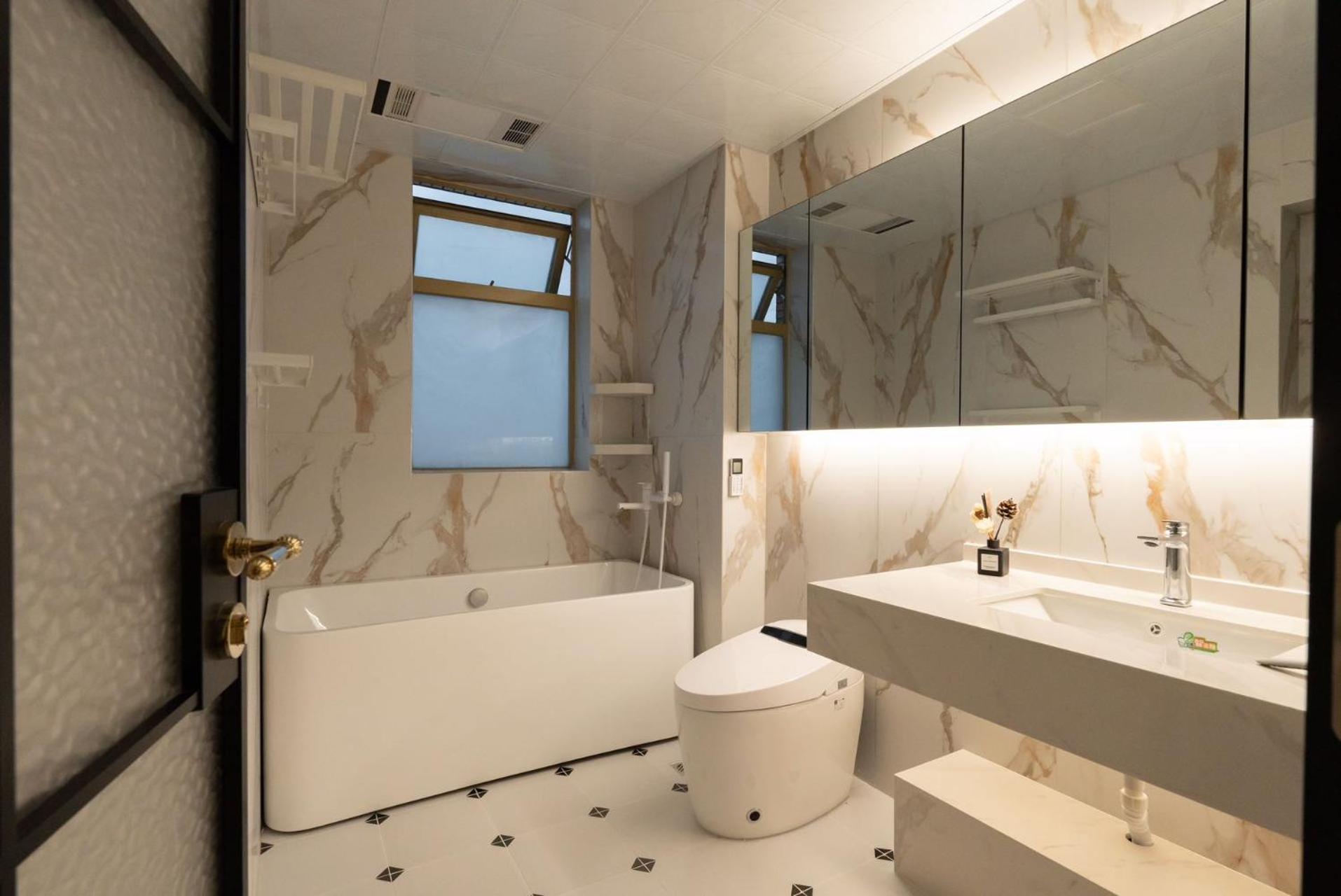Apartment Eastern Hub - Bund Branch Yuyuan Garden Artistic 3bedroom With Bund View Shanghai
